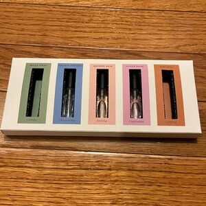 Beautycounter Clean Eau de Parfum Perfume Discovery Set - 3 of the 5